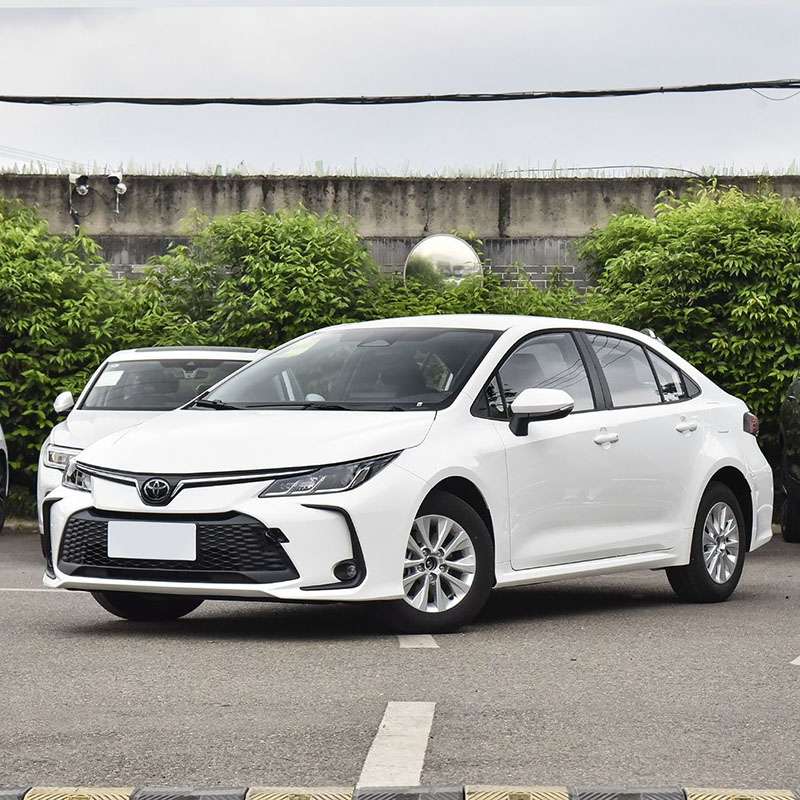 Toyota Corolla Бензінавы седан